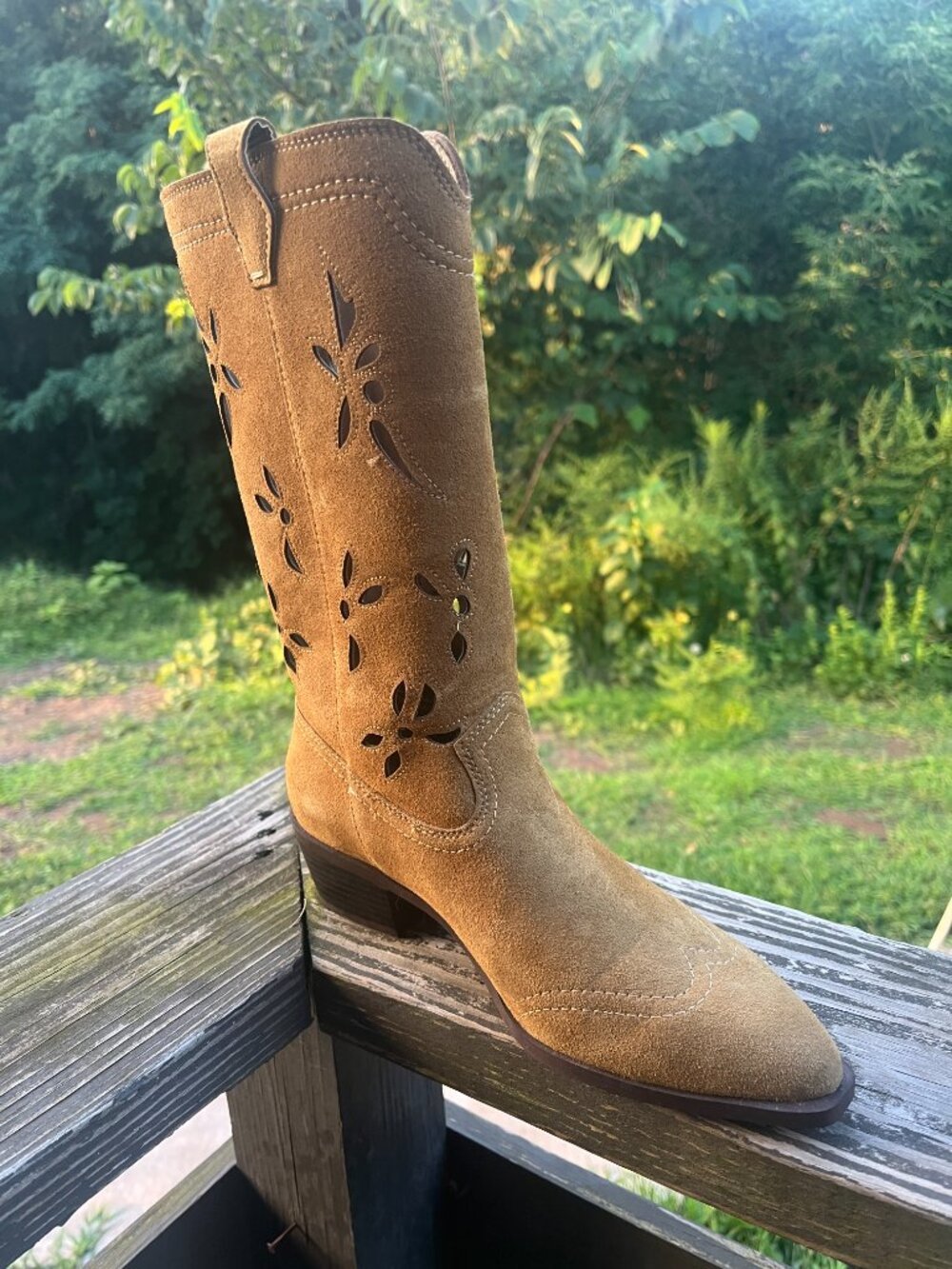 Size 7 - Picture 4 of 4